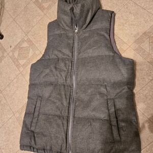 Old Navy Charcoal Puffer Vest